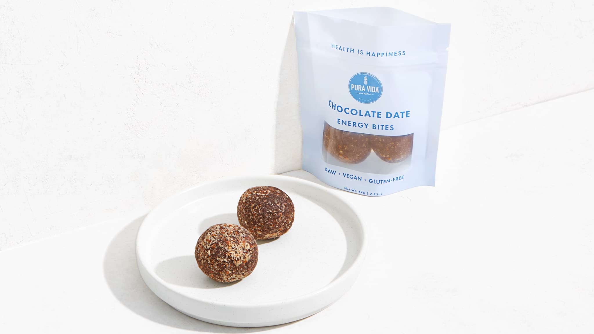 CHOCOLATE DATE ENERGY BITES
