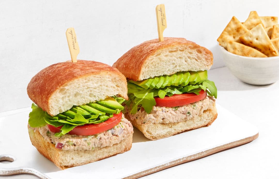 TUNA AVOCADO