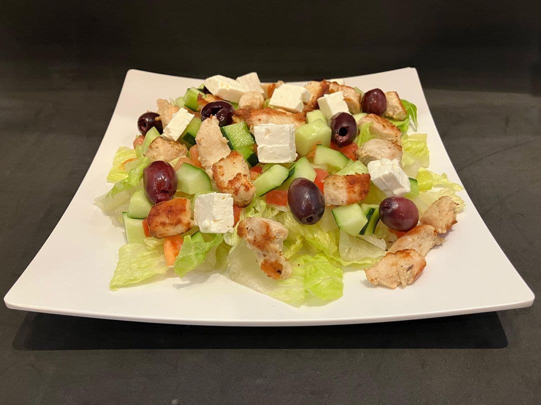 Greek Salad with Chicken