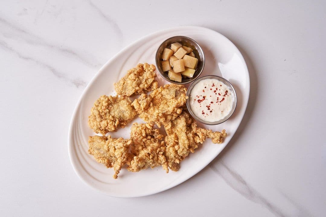 Cornmeal-Crusted Fried Oysters