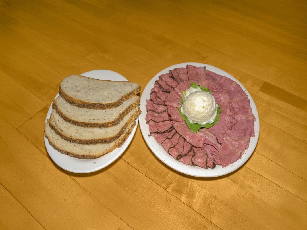 Combination Hot Corned Beef & Hot Pastrami Platter