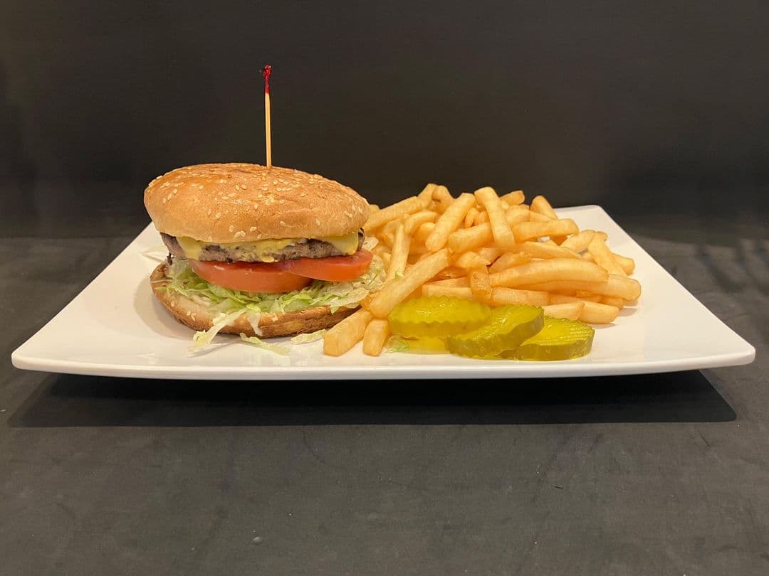 Cheeseburger Deluxe