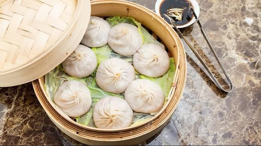 Pork Meat Soup Dumplings (8)