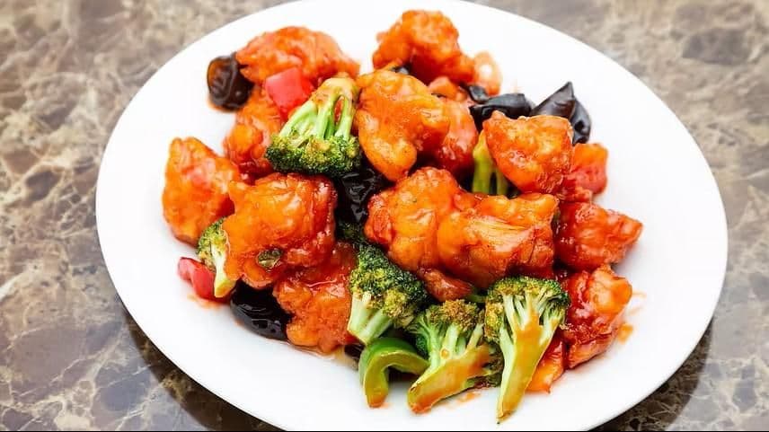 House Special Glazed Crispy Chicken