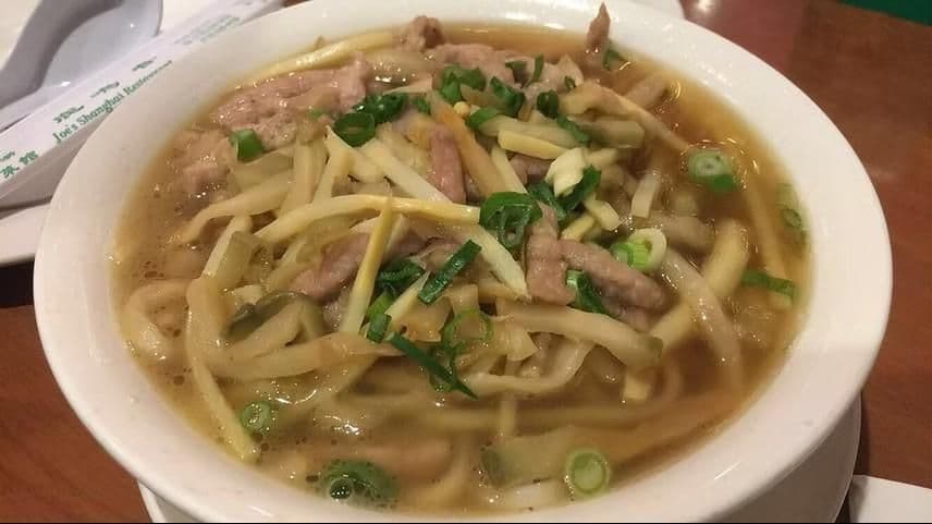 Shredded Pork Pickled Cabbage Soup