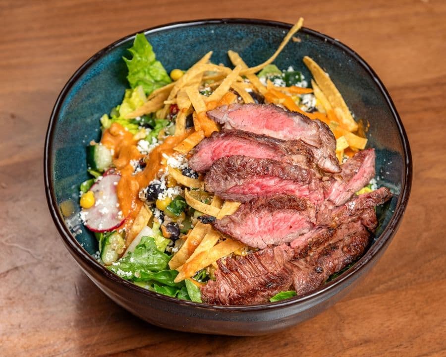 Quinoa Bowl Steak.