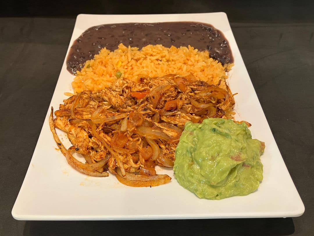 Chipotle Chicken Tinga/ Tinga De Pollo