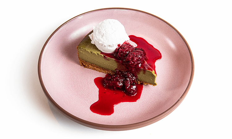 MATCHA CHEESECAKE
