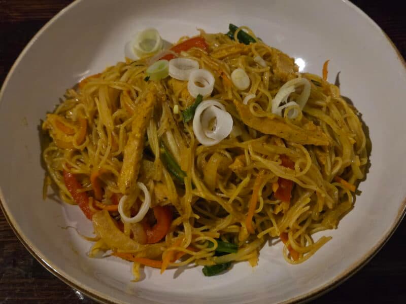 Singaporean ‘Chicken’ Curry Noodles