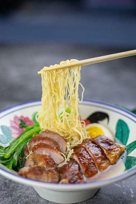 Roast Duck Noodle Soup 火鸭汤面