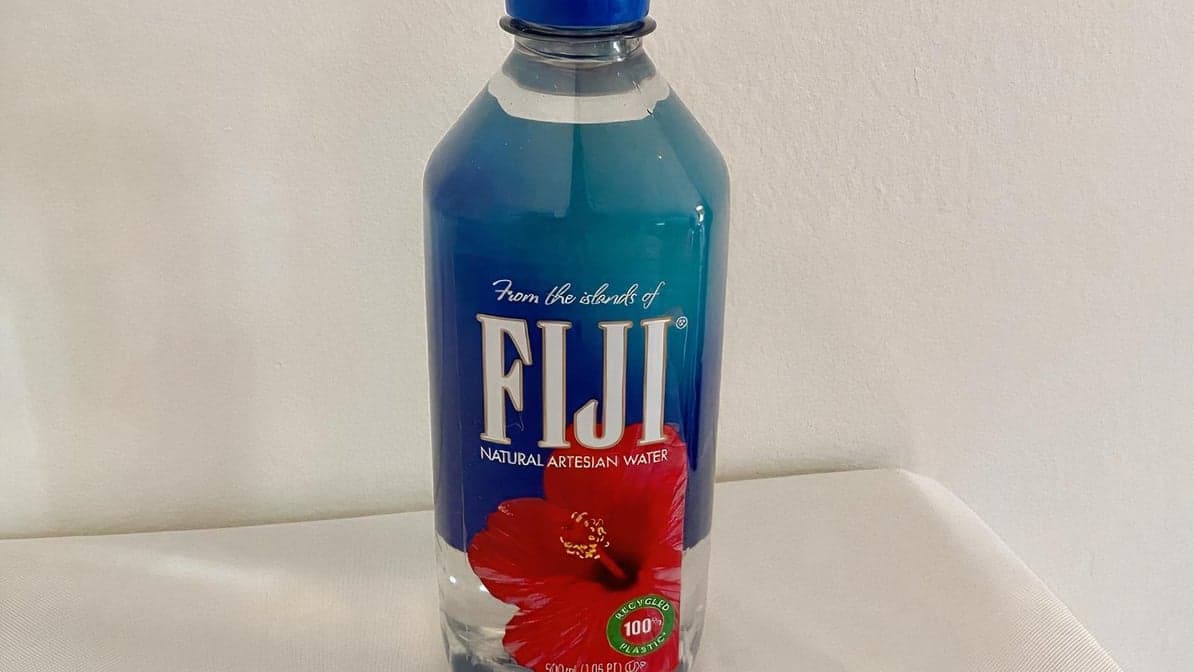 FiJi Water (500mL)