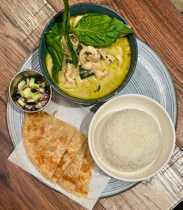SP5. Green Curry Roti