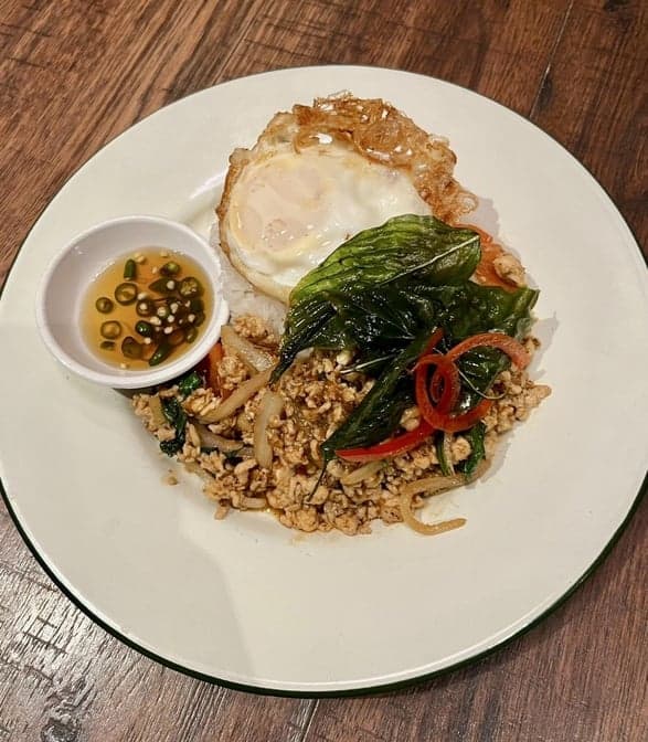 F4. Chicken Ka Praw Over Rice