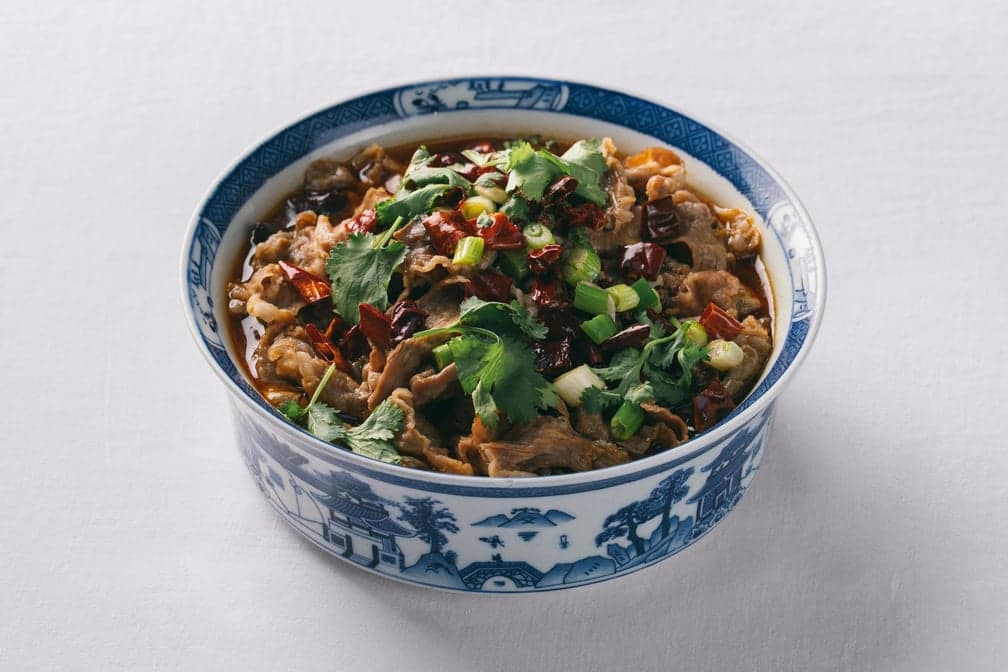 Braised Beef in Red Soup 红汤肥牛