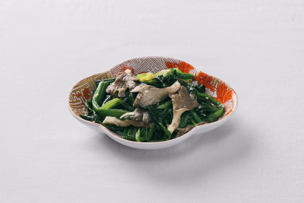 Mushrooms with Spinach 菠菜苹菇
