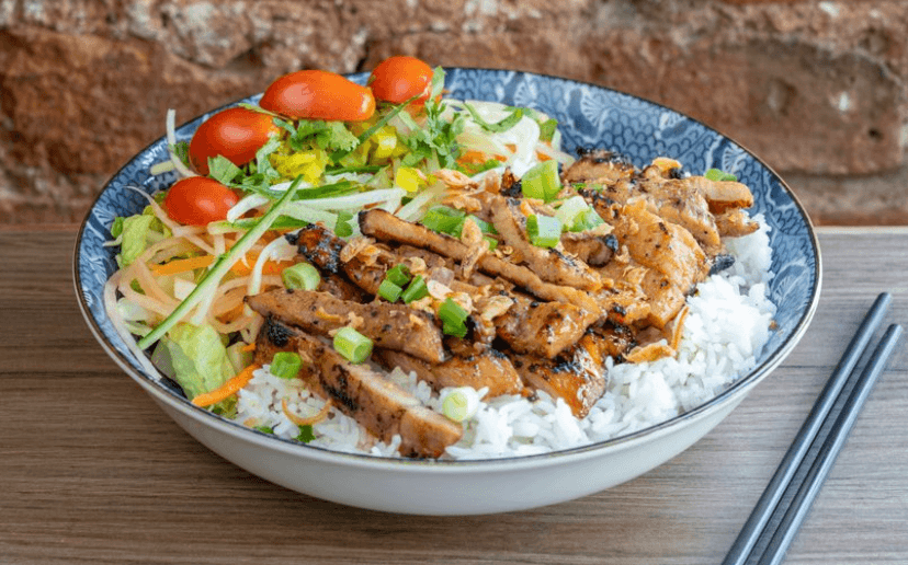 Lemongrass Porkchop Bun/Com