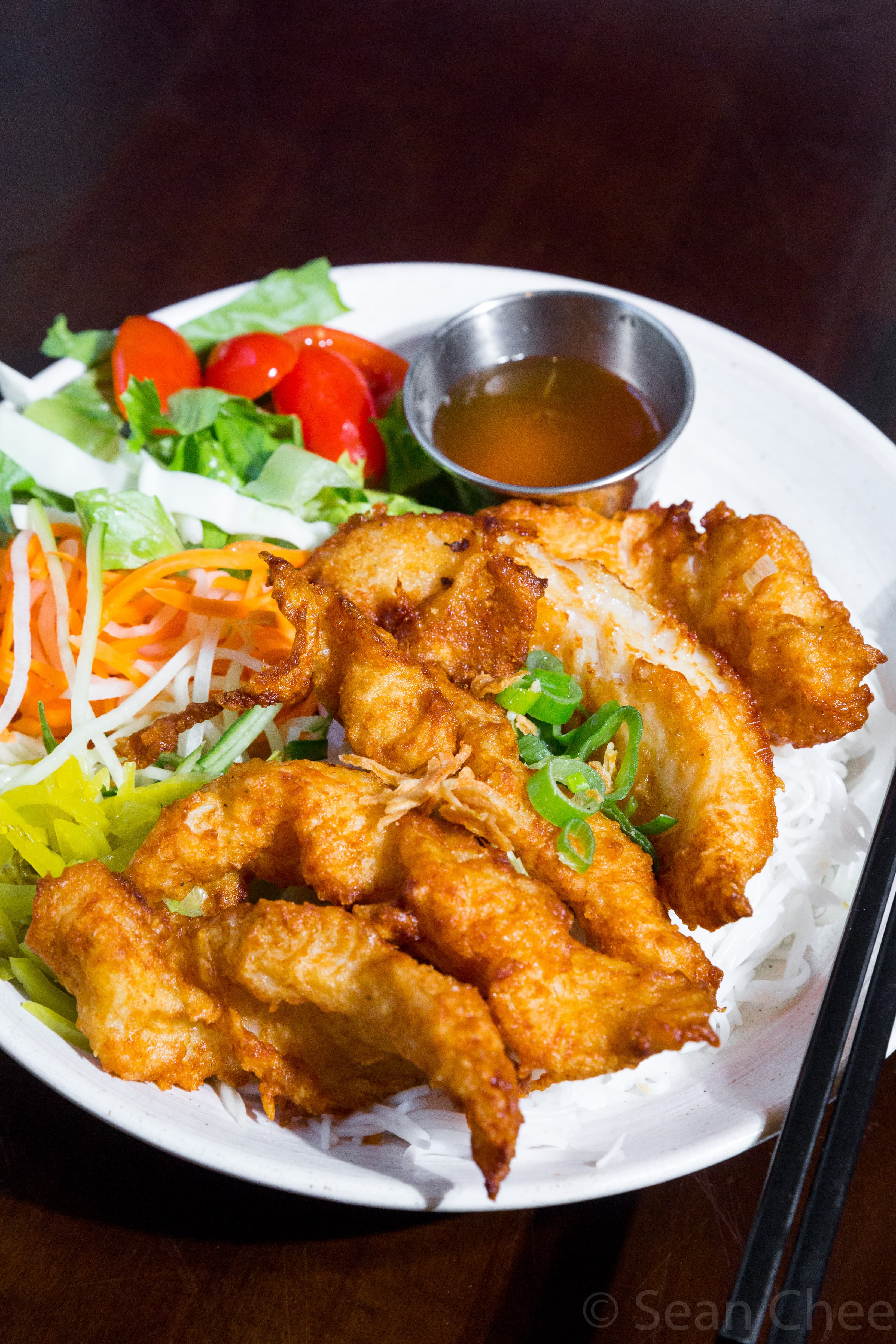 Beer Battered Fish Bun/Com