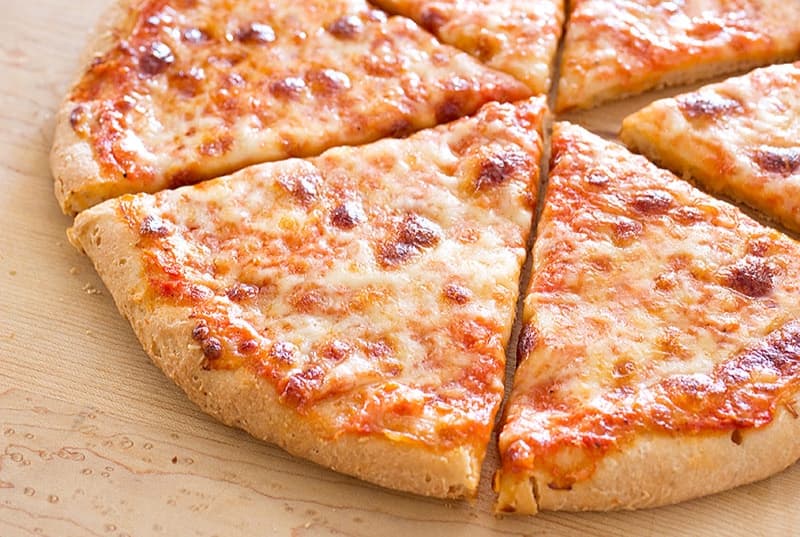 Vegan Cheese Pizza pie