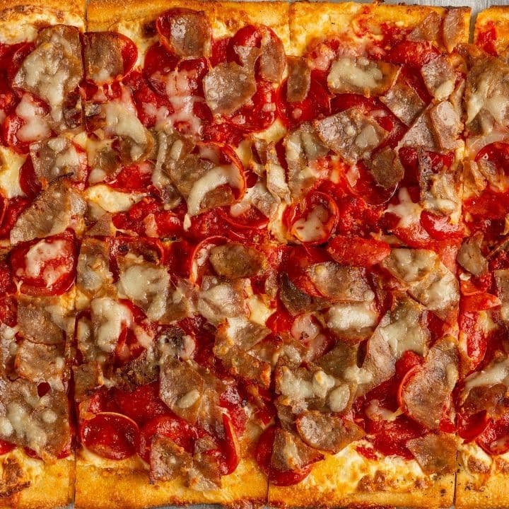 LG Sausage & Pepperoni Pie