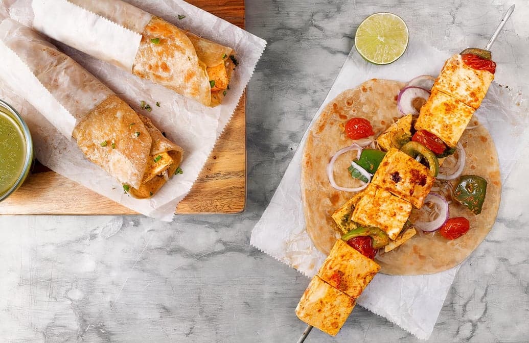 Achari Paneer Roll