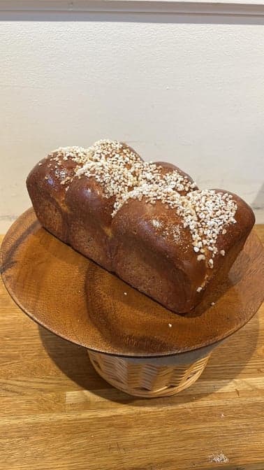 Large Brioche