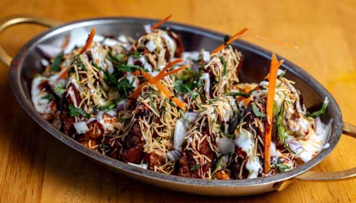 Aloo Tikki Chaat