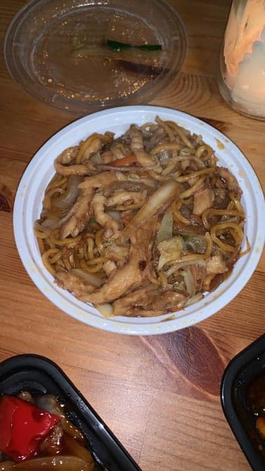 Chicken Lo Mein