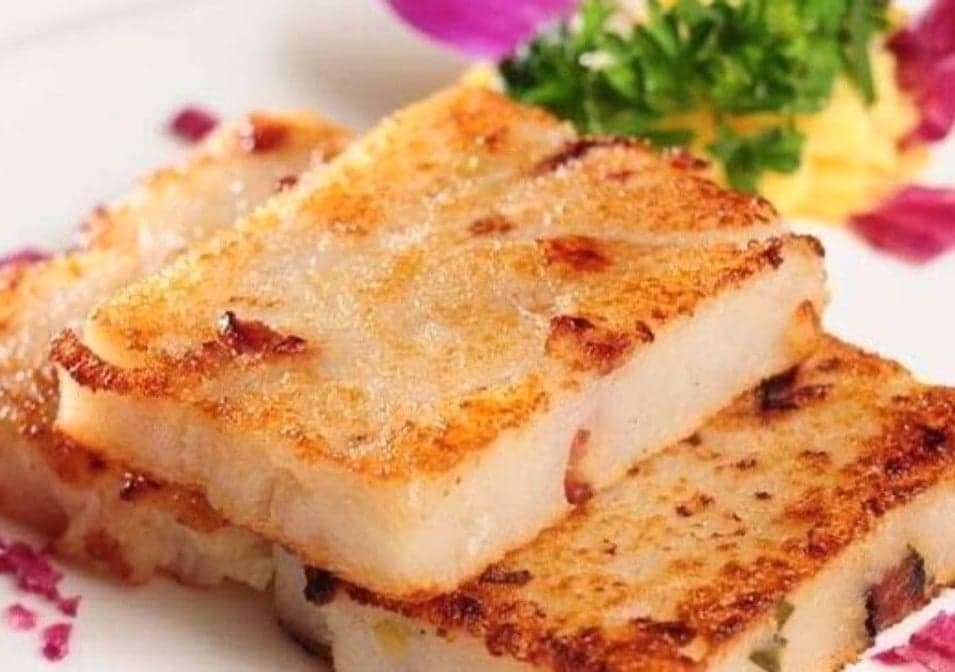 Pan Fried Turnip Cake W.dry Shrimp&Sausage