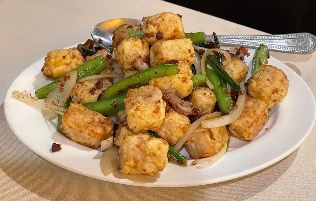 Shredded Roast Duck Stir-Fried Turnip Cake W.shrimp In Xo Sause