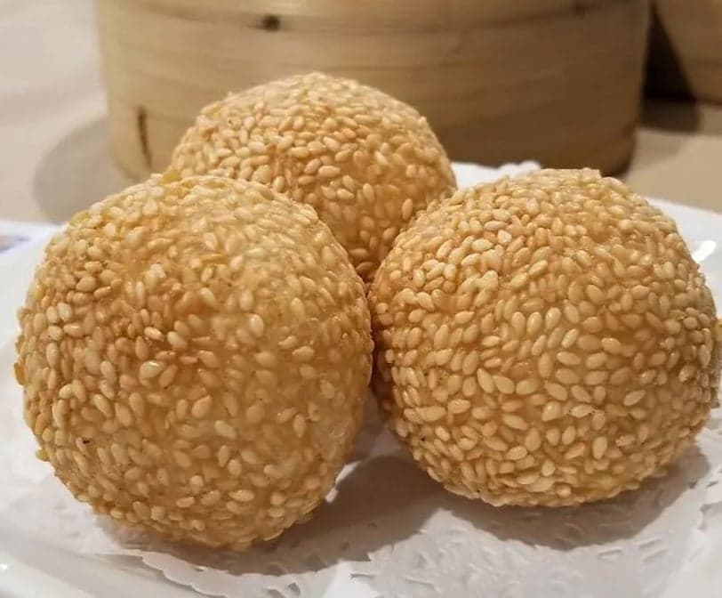 Sweet Sesame Ball W.lotus Seed