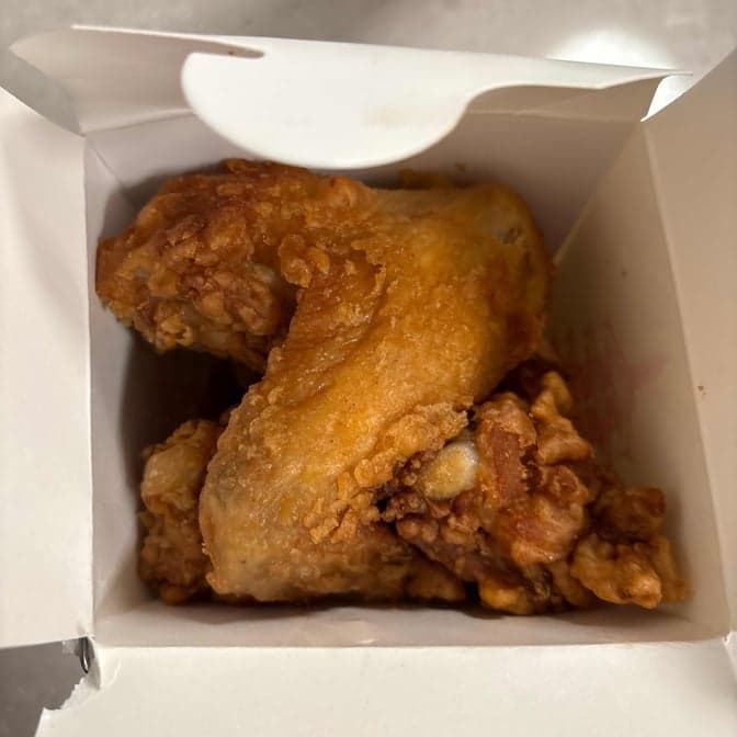 9a. Chicken Wings (4)