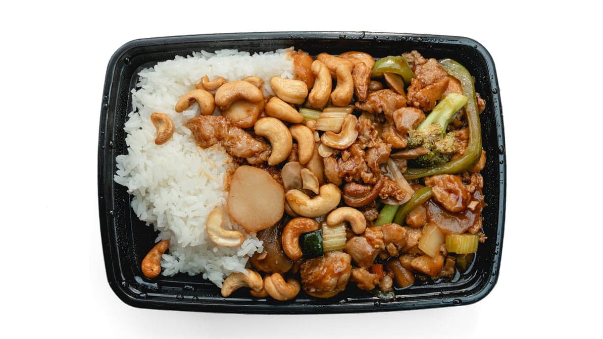 C17. Chicken with Cashew Nuts Combo Platter