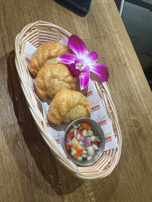 Vegetarian Curry Puffs