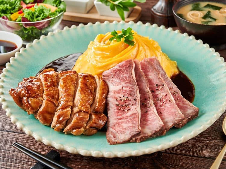 Melty Curry w Chicken & Roast beef Omu-Rice