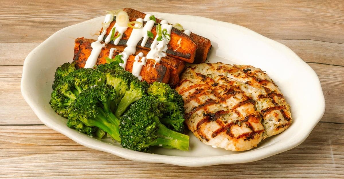 GRILLED MARINATED CHICKEN BREAST