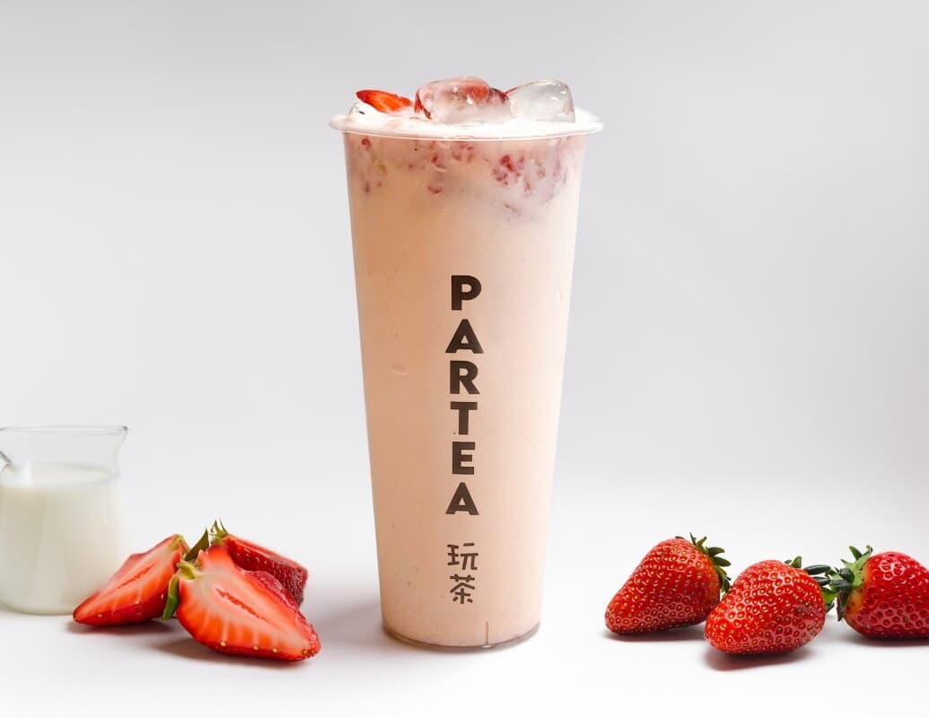 40. Strawberry Milk Green Tea