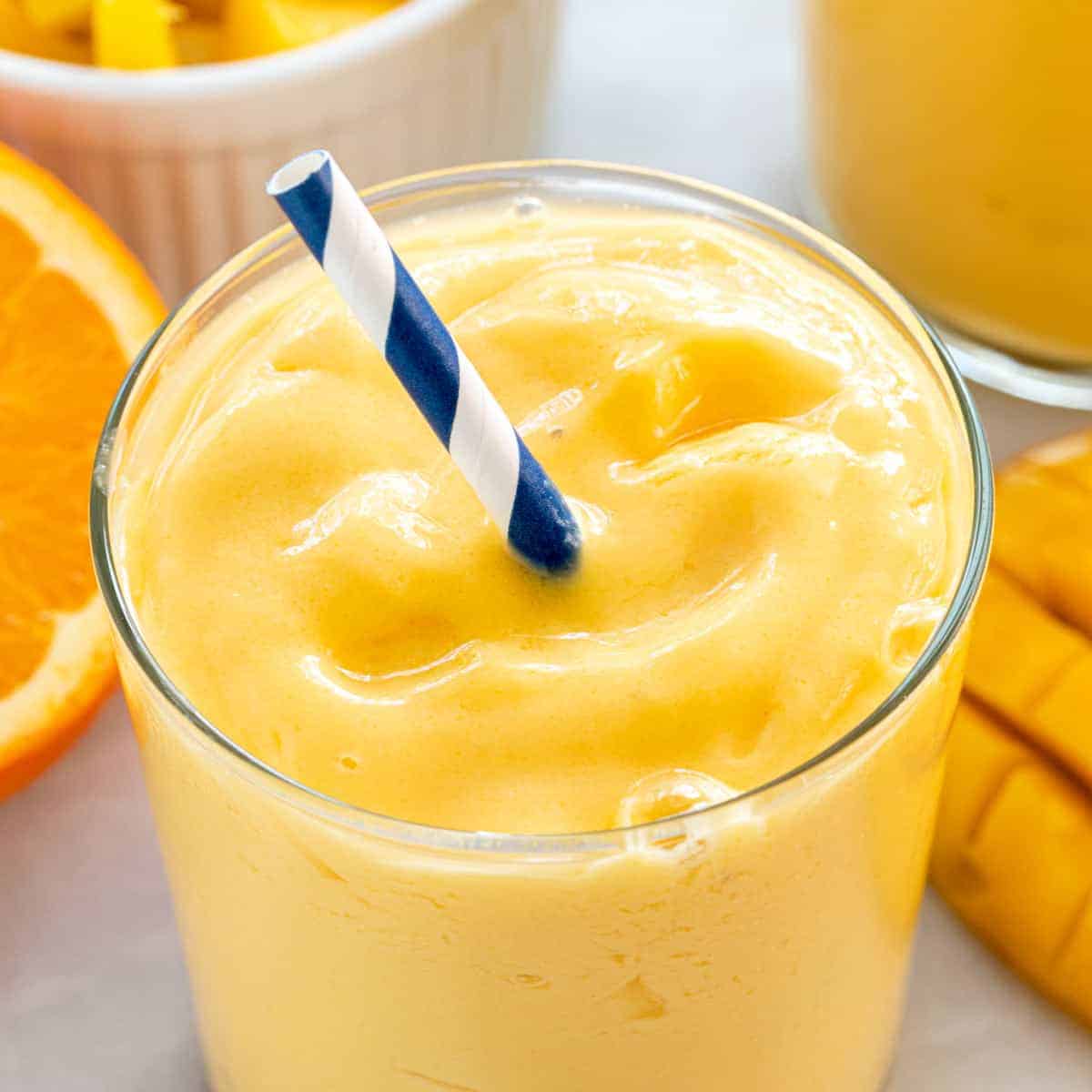 Mango smoothie
