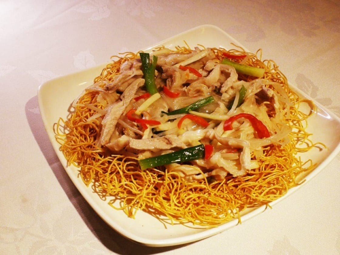 Pan-Fried Noodles with Chicken