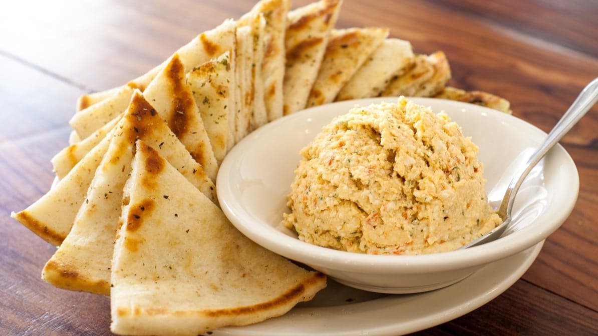 Tyrokafteri (Spicy Feta Dip)