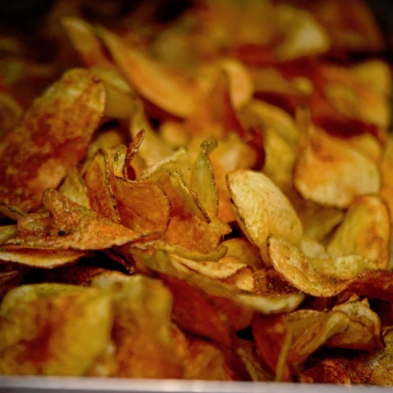 Potato Chips with Onion Dip