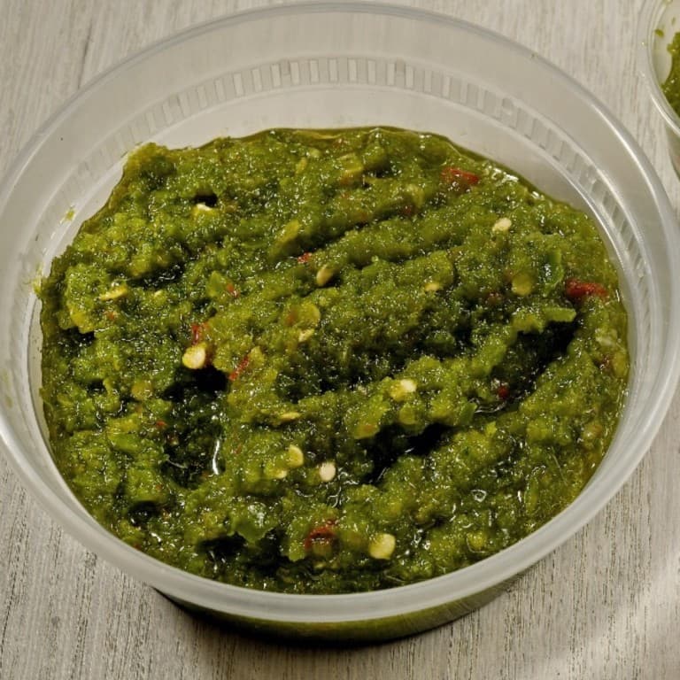 Schoog Hot Sauce 8 oz