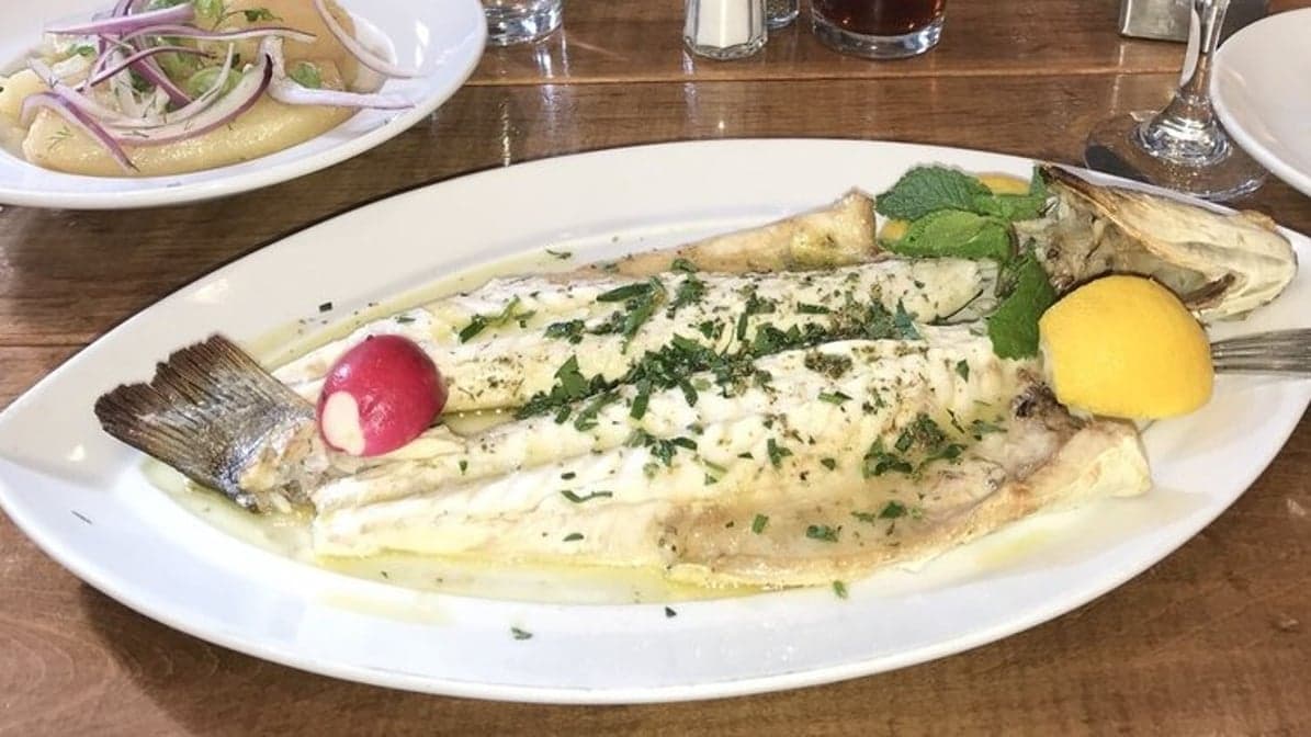 Lavraki