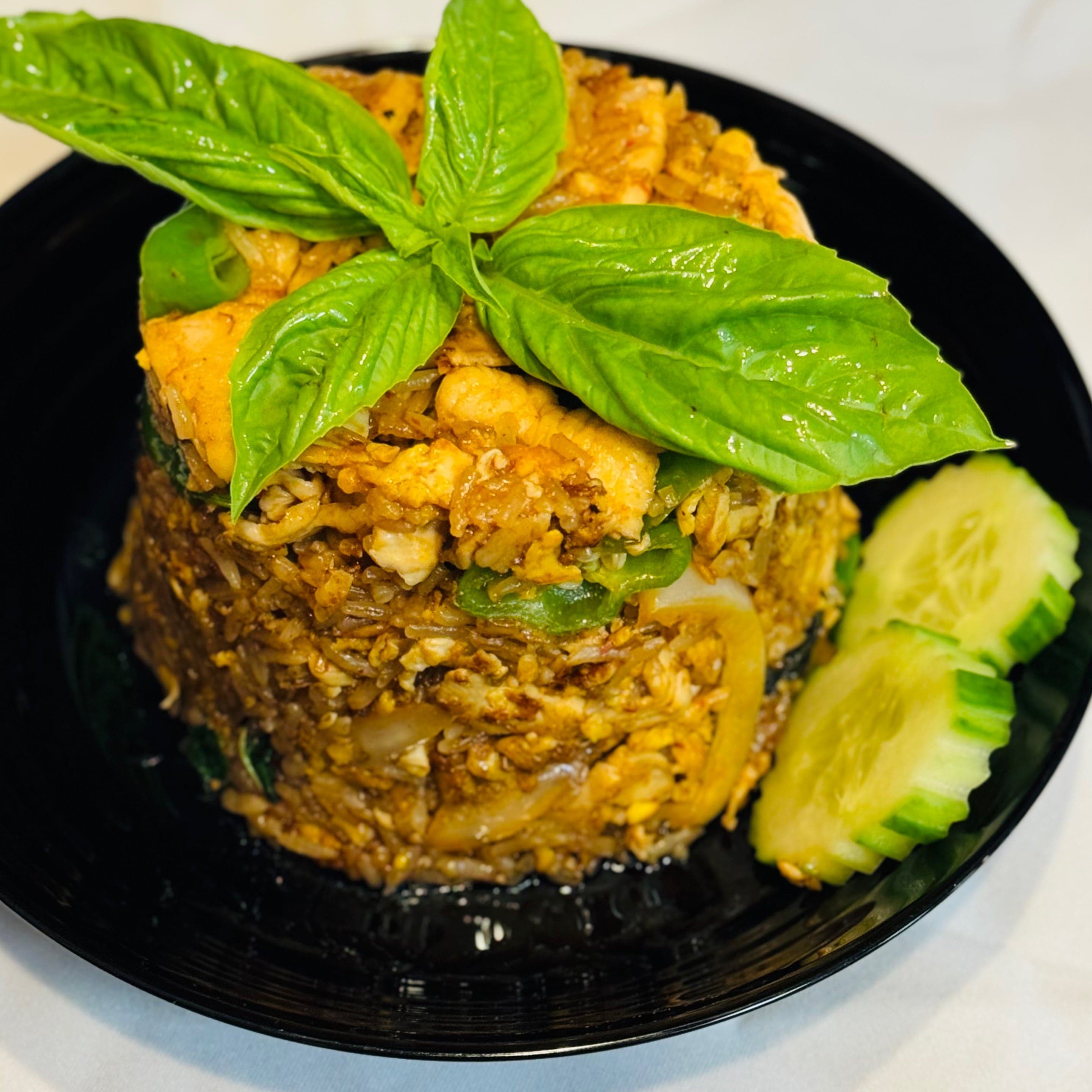L.Basil Fried Rice 🌶️