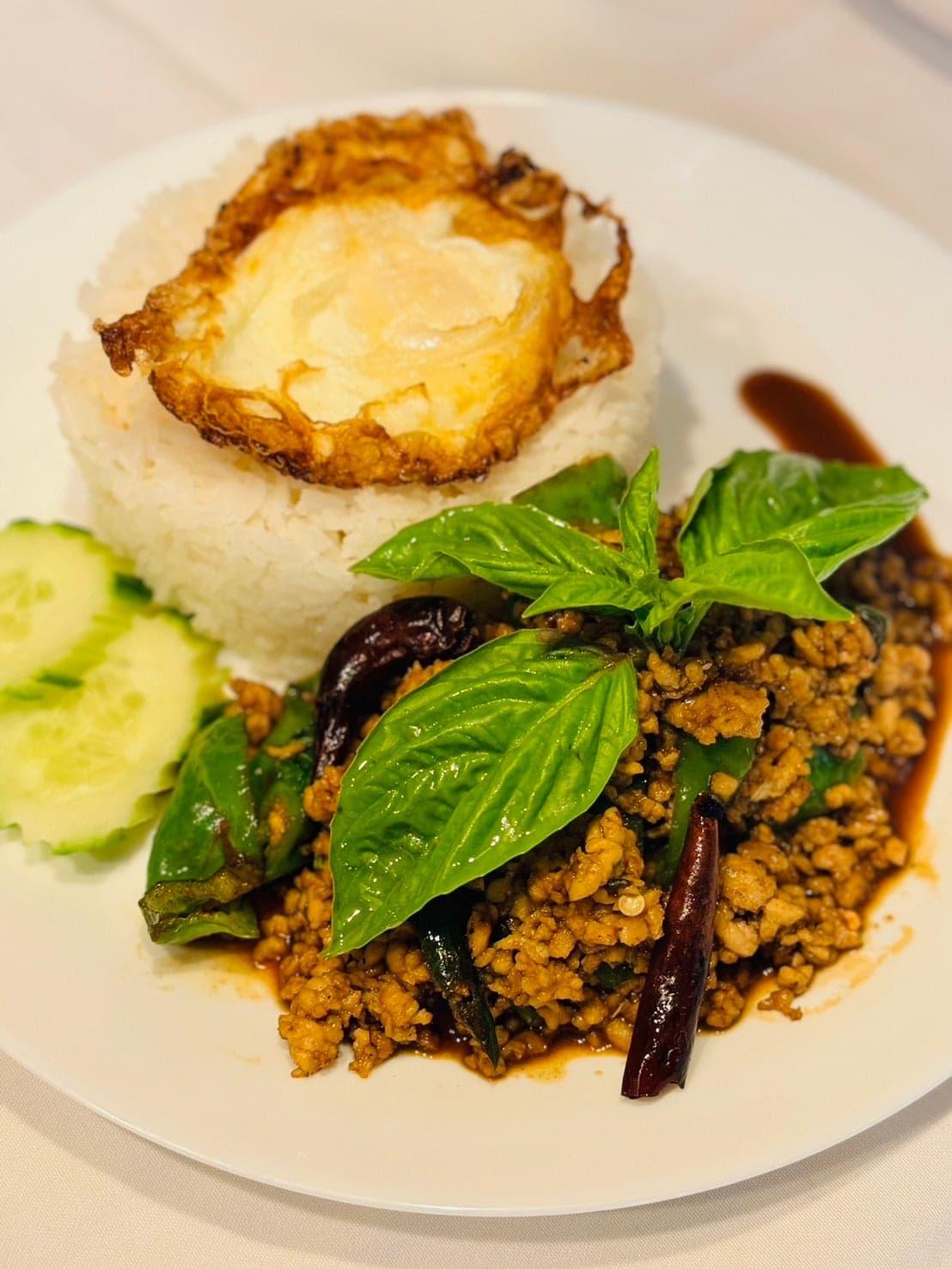 L.Kao Krapow | Basil sauce 🌶️