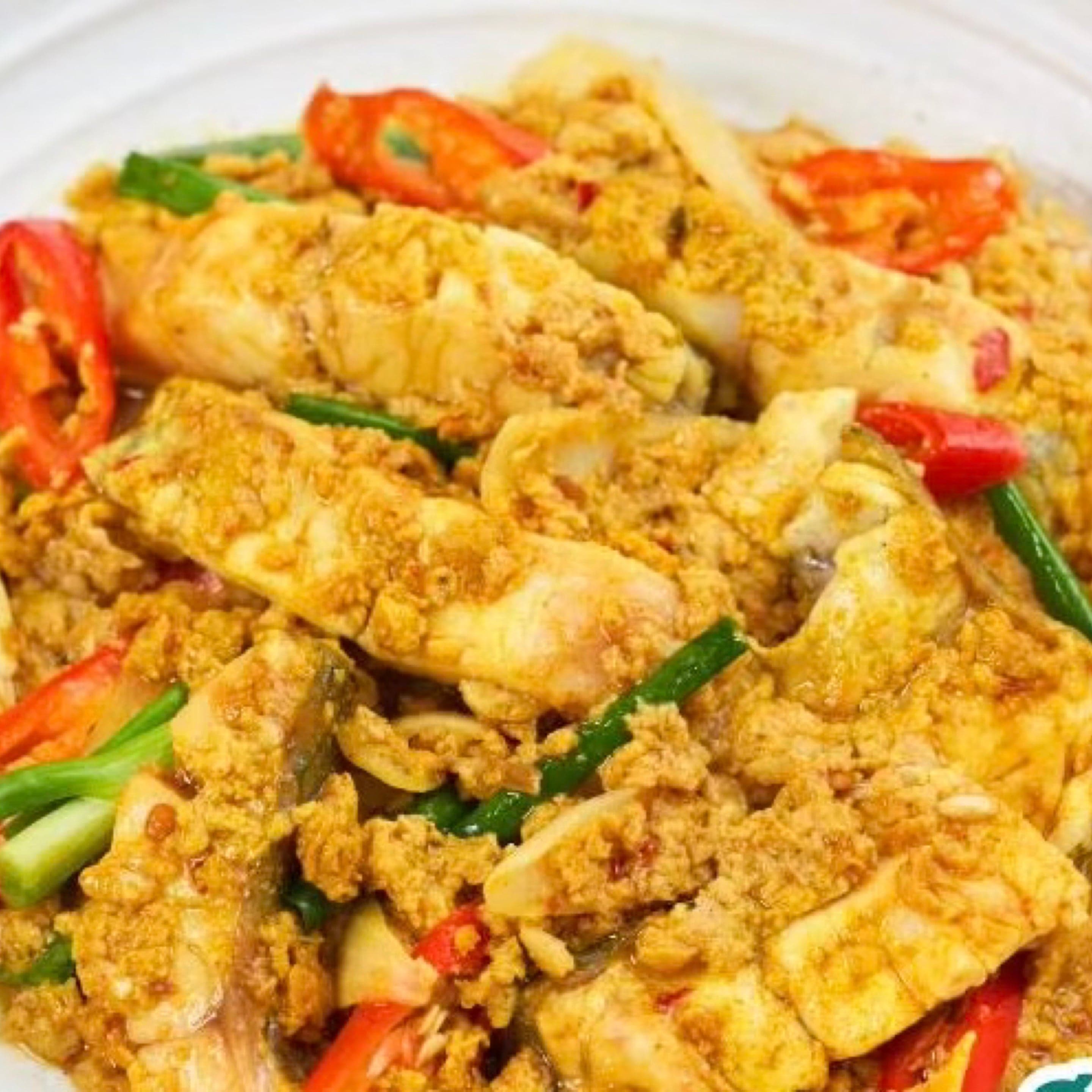 Tilapia Fillet with Creamy Scrambled egg curry sauce