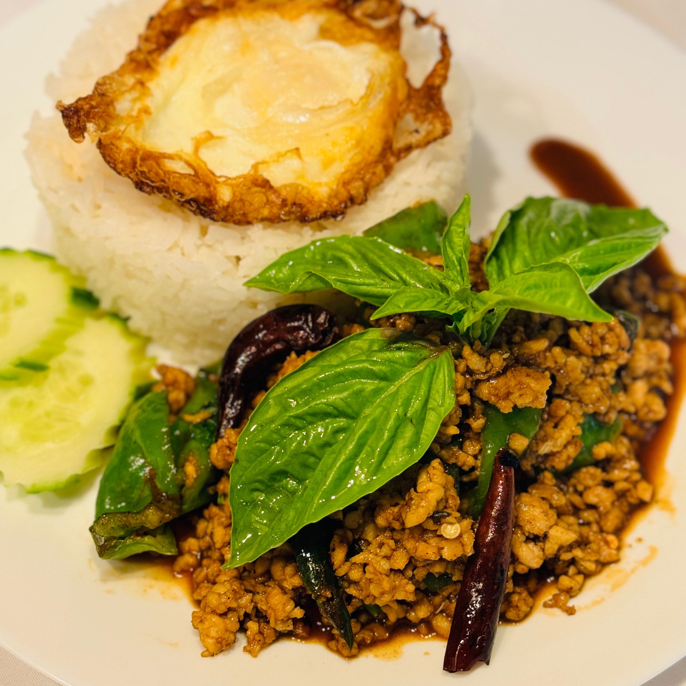 T. Kao Krapow | Basil sauce 🌶️