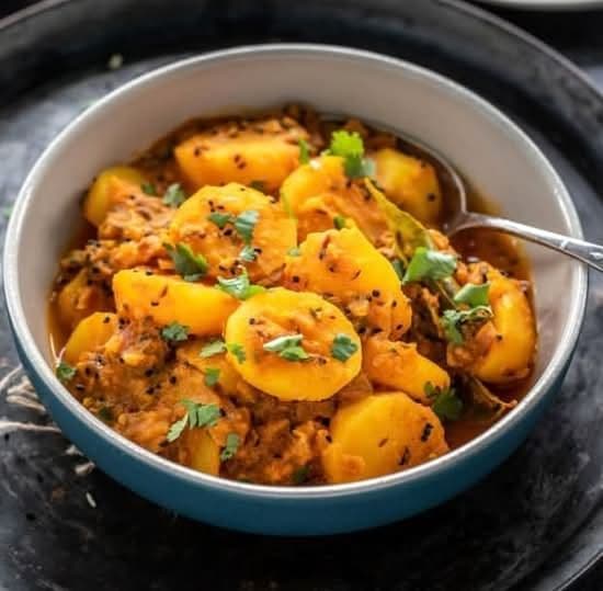 Achari Aloo (Warm Pickled Potatoes)