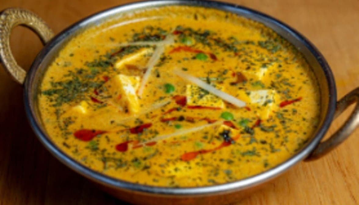 Methi Paneer Mutter