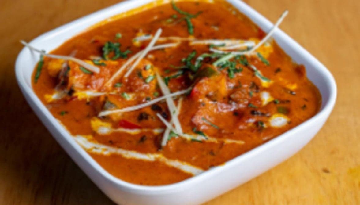 Chuja Khas Chicken Lababdar