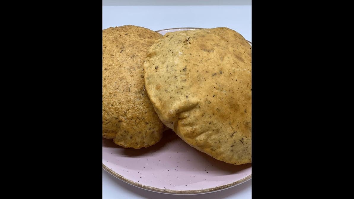 EXTRA BHATURA 1 PC